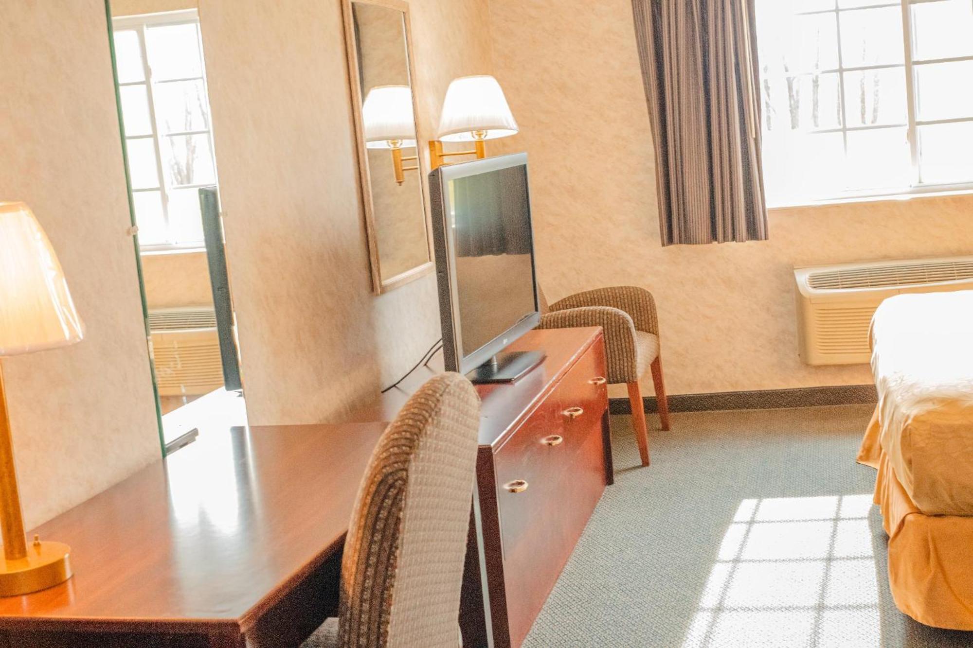 Colfax Inn Bagian luar foto